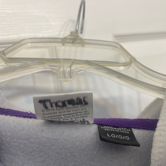 Fortnite Piñata Jacket Boys Large - Picture 8 of 10